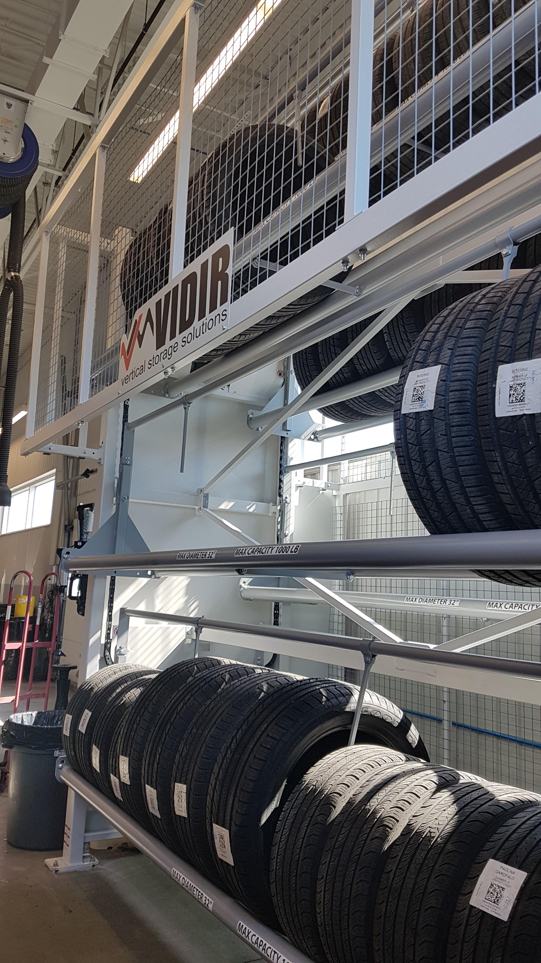 Un carrousel à pneus facilite les changements de saisons chez Audi West Island